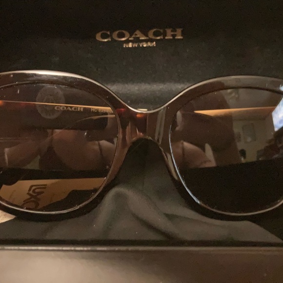 Coach cat eye sunglasses - Picture 3 of 10